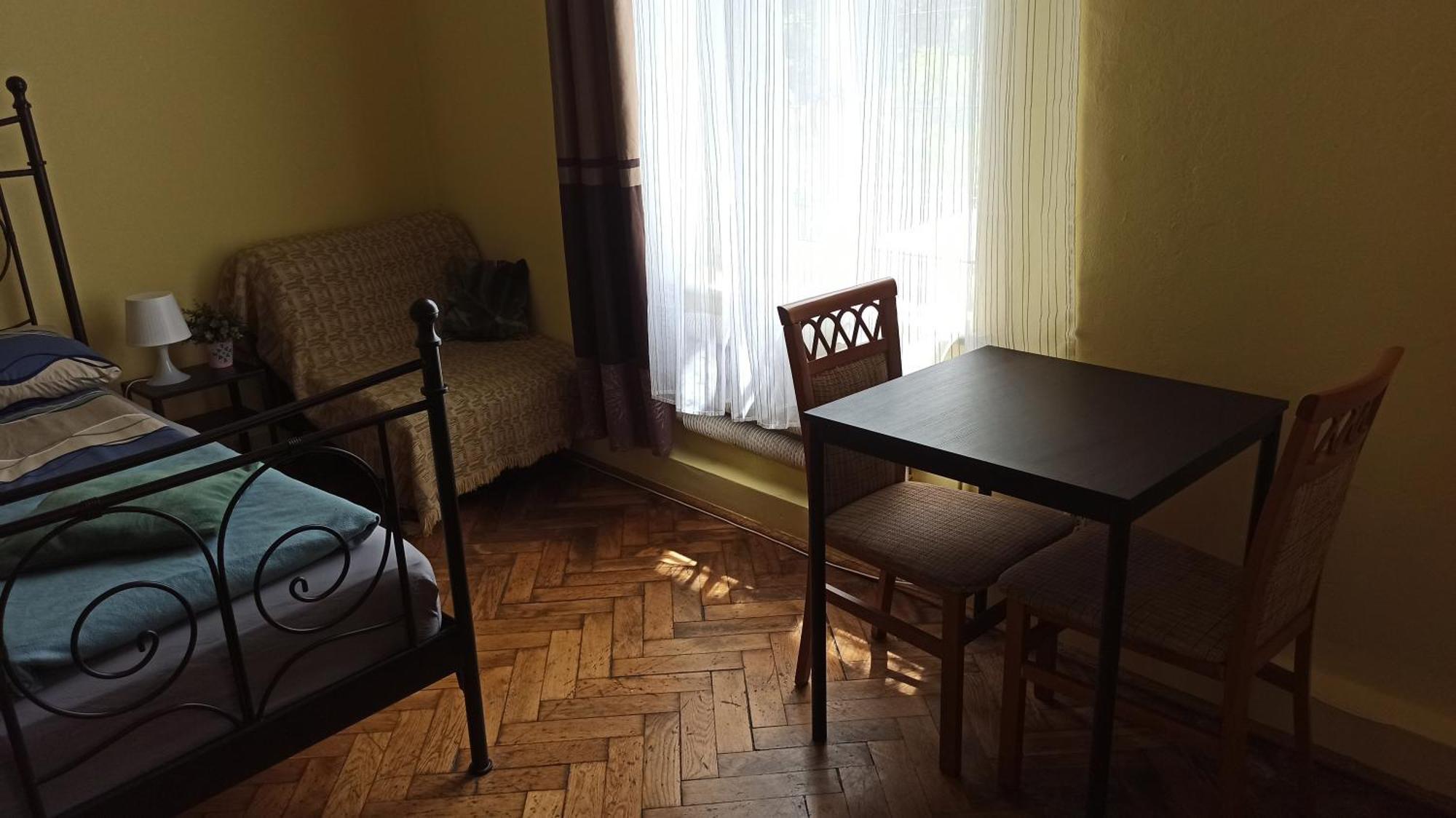 Willa Retro Hostel Krakow Bagian luar foto