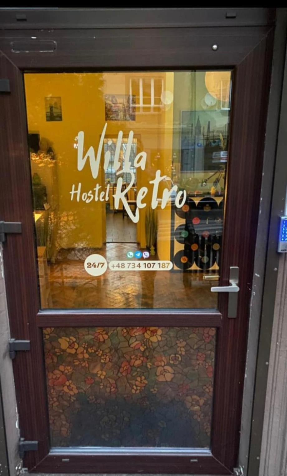 Willa Retro Hostel Krakow Bagian luar foto